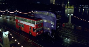 WB_F3_TheKnightBus_SqueezingBetweenTwoBuses_HP3-FX-08